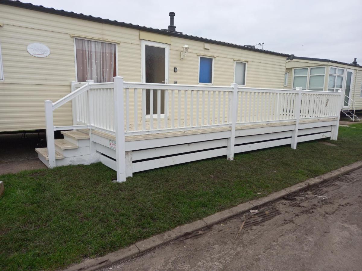 Holiday Home In Lyons Robin Hood Holiday Park Meliden Zewnętrze zdjęcie