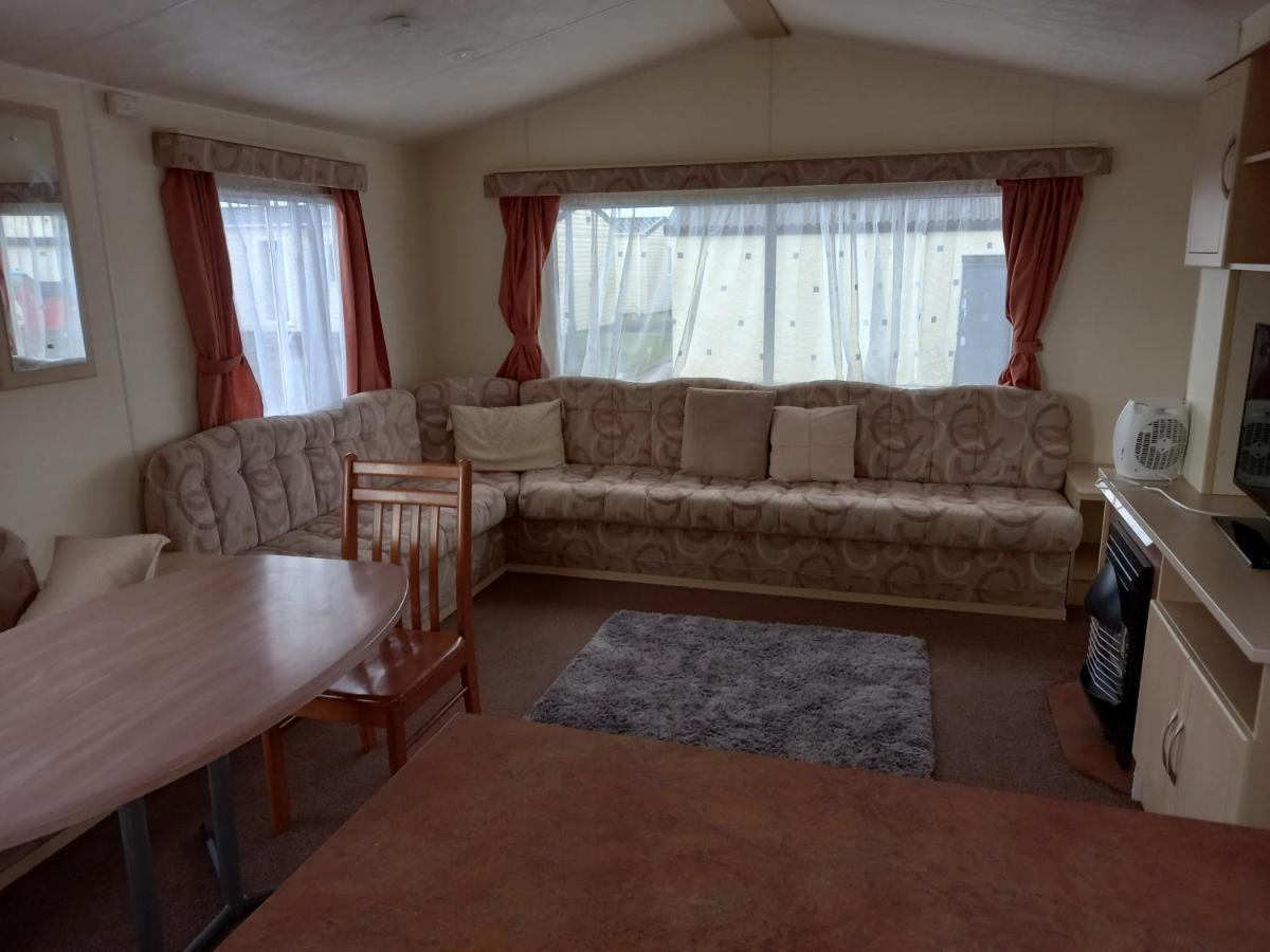 Holiday Home In Lyons Robin Hood Holiday Park Meliden Zewnętrze zdjęcie