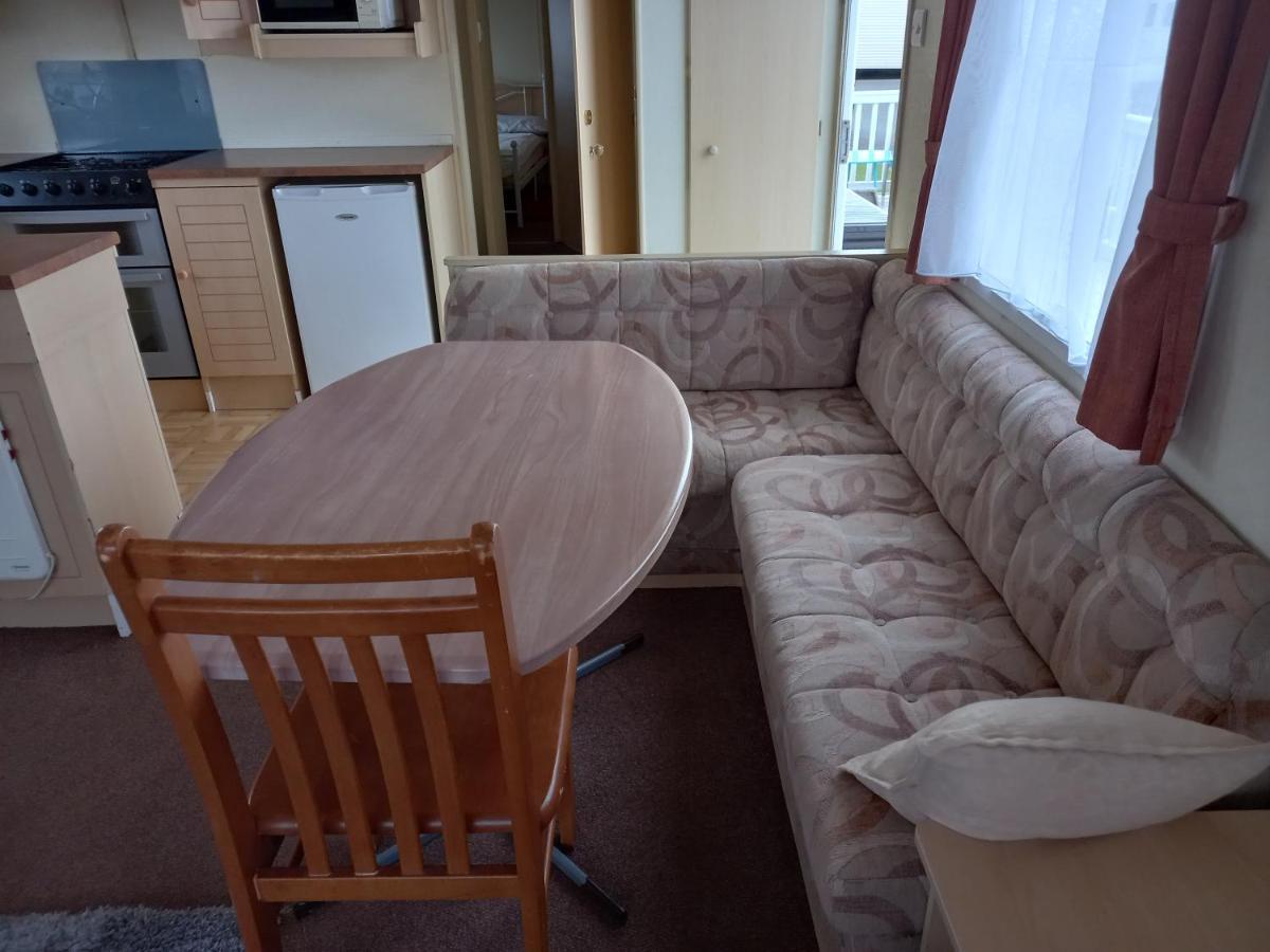 Holiday Home In Lyons Robin Hood Holiday Park Meliden Zewnętrze zdjęcie