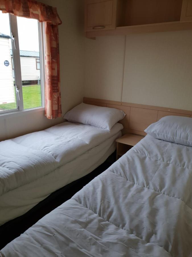 Holiday Home In Lyons Robin Hood Holiday Park Meliden Zewnętrze zdjęcie